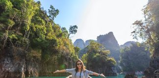 Femme en voyage
