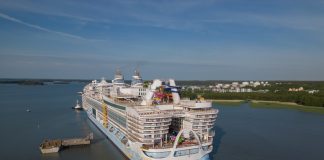 Bateau de croisière