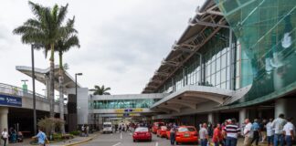 Aéroport international Juan Santamaria. (Photo: https://www.costaricarios.com/)